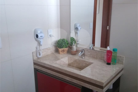 Casa à venda com 4 quartos, sendo 2 suítes,  no condomínio Damha Iii, São Carlos - SP