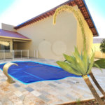 Casa à venda com 3 quartos, sendo 1 suíte, no condomínio Bouganville, Araraquara - SP