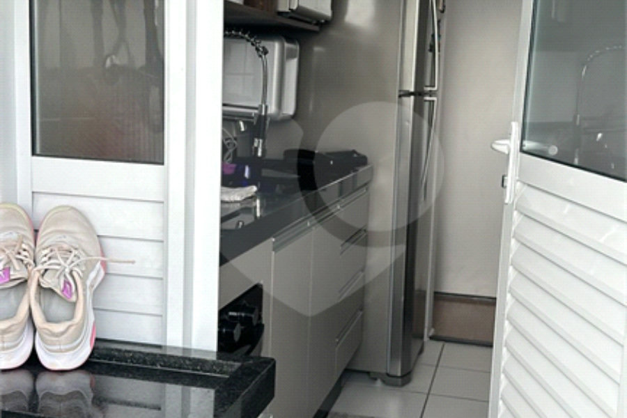 Apartamento à venda com 2 quartos, sendo 1 suíte, em Vila Galvão, Guarulhos, SP