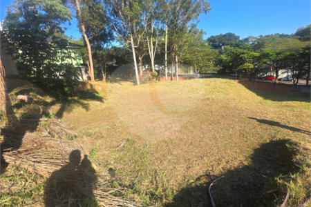 Terreno à venda em Parque dos Príncipes, São Paulo, SP