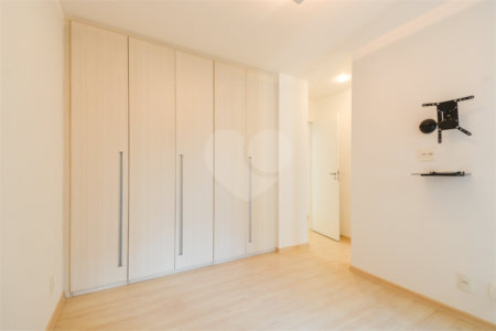 Duplex à venda com 3 suítes em Jardim Paulista, São Paulo, SP