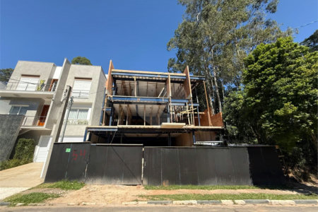 Casa à venda com 4 suítes no condomínio Reserva Cantareira, São Paulo - SP