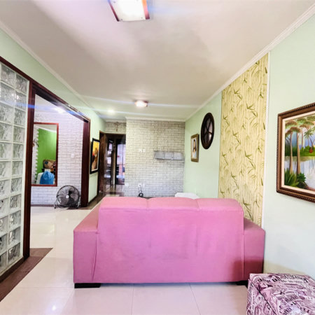 Casa à venda com 4 quartos, sendo 1 suíte, em Campo Grande, Rio de Janeiro, RJ
