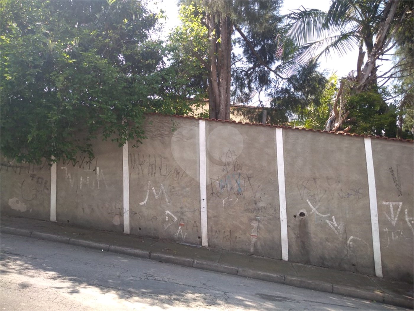 Casa à venda com 3 quartos, sendo 1 suíte,  em Vila Oliveira, Mogi das Cruzes, SP