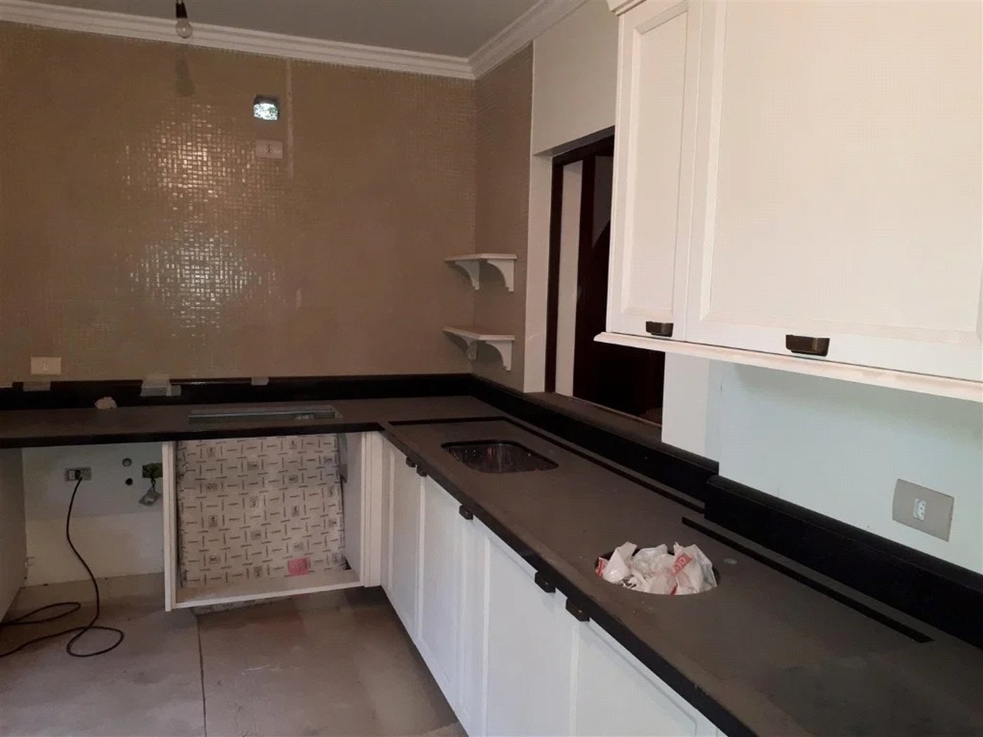 Sobrado à venda com 3 quartos, sendo 1 suíte,  em Brooklin Paulista, São Paulo, SP