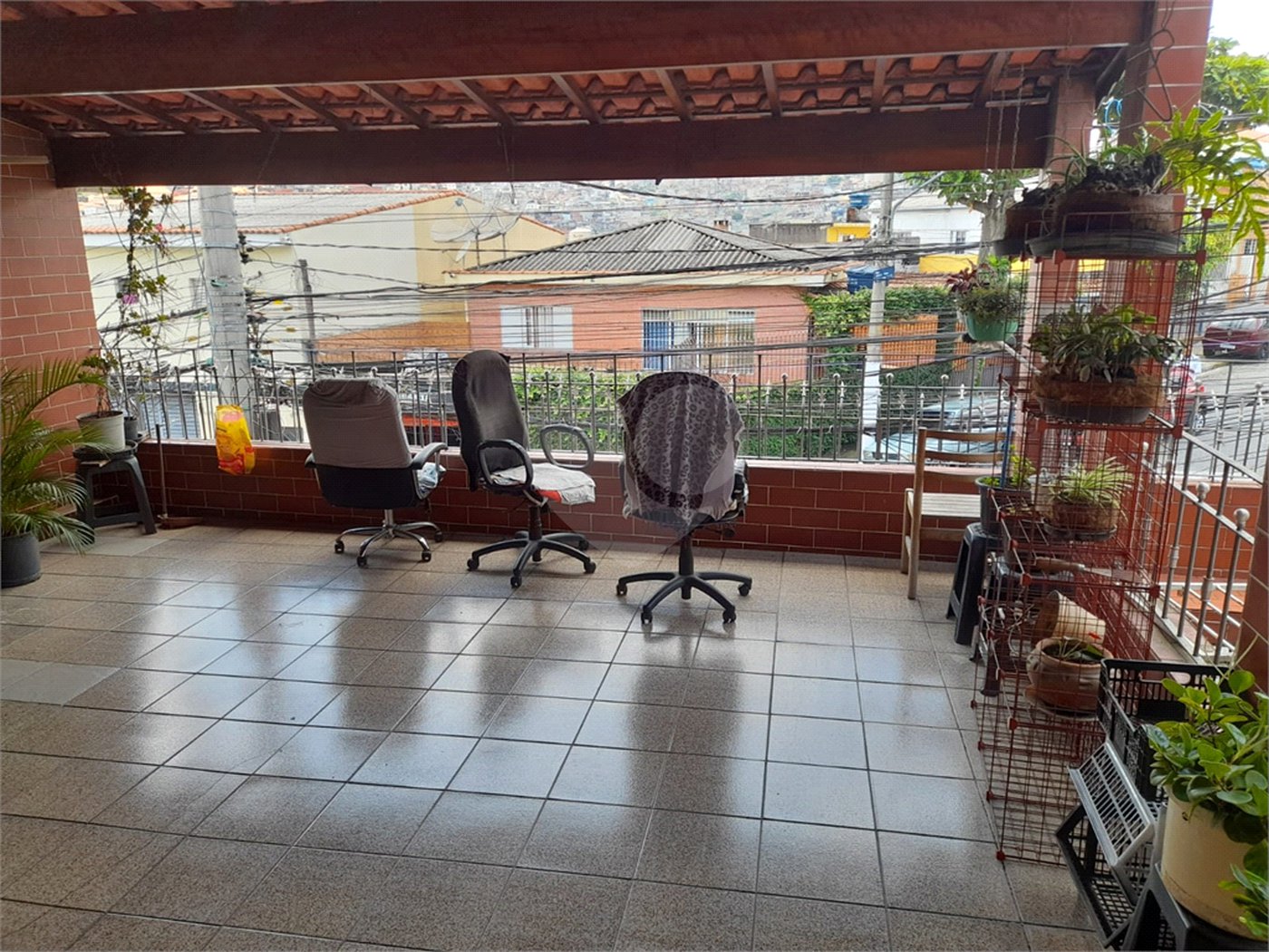Sobrado à venda com 3 quartos, sendo 1 suíte, em Tremembé, São Paulo, SP