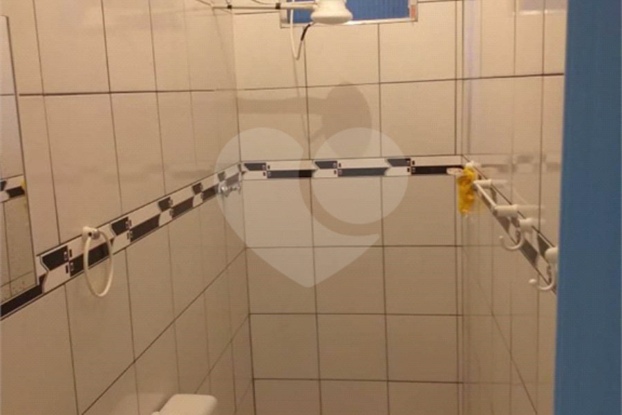 Sobrado à venda com 5 quartos, sendo 1 suíte, em Tremembé, São Paulo, SP