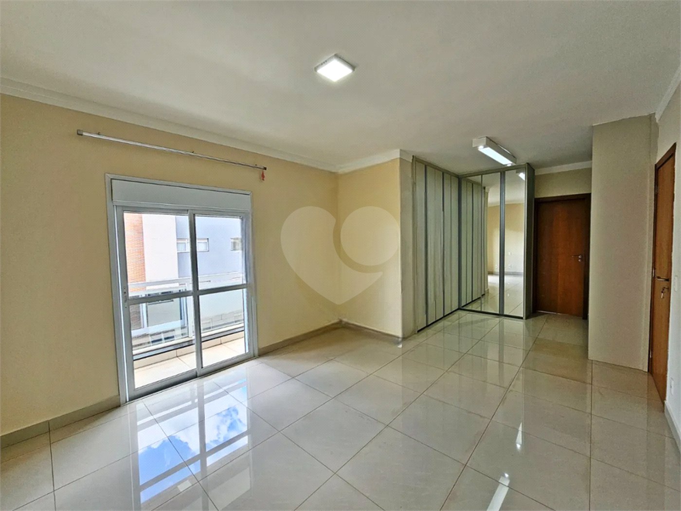 Apartamento à venda com 3 suítes em Jardim Botânico, Ribeirão Preto, SP