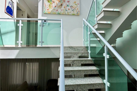 Casa à venda ou para alugar com 6 quartos, sendo 1 suíte, em Residencial/Comercial, Guarulhos, SP