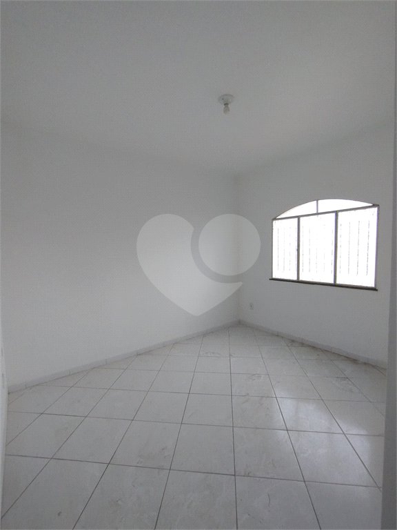 Casa à venda com 3 quartos, sendo 1 suíte, em Campo Grande, Rio de Janeiro, RJ