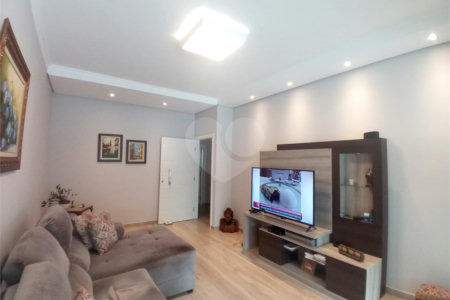 Casa Térrea à venda com 3 quartos, sendo 2 suítes, em Água Fria, São Paulo, SP