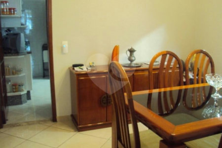 Casa à venda com 3 suítes em Vila Sônia, São Paulo, SP