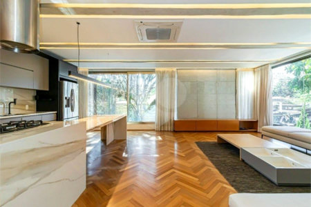Casa à venda ou para alugar com 2 suítes no condomínio Praça Gabriel, São Paulo - SP