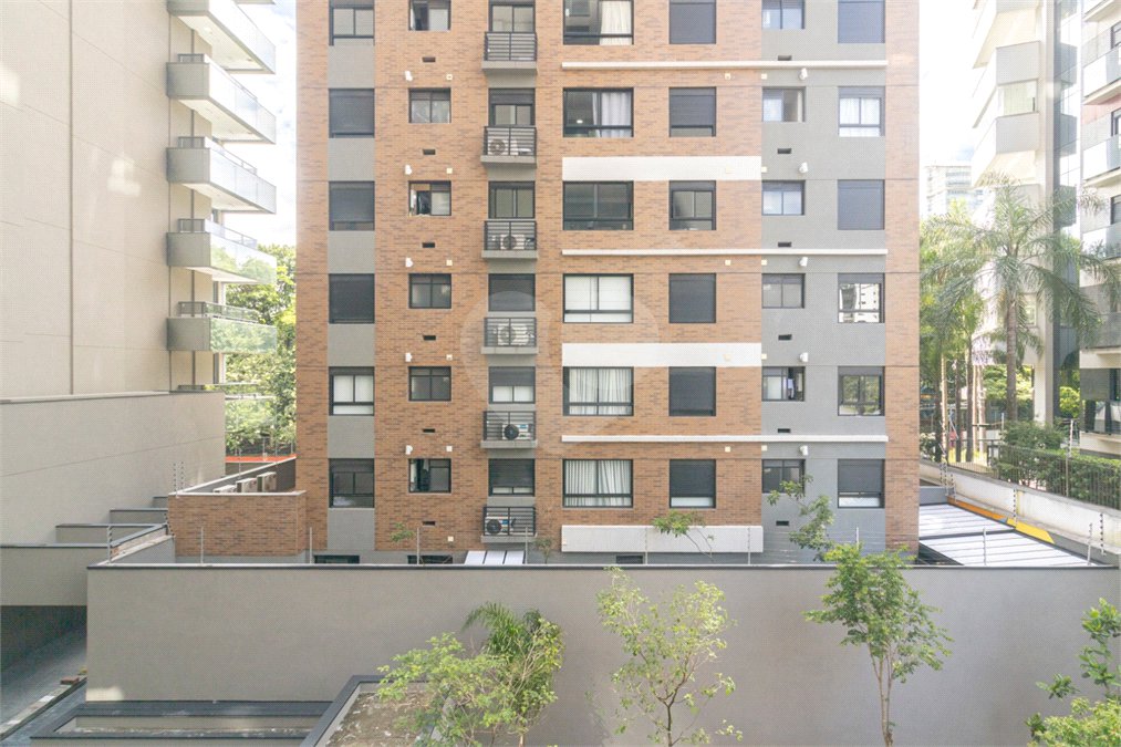 Duplex à venda com 2 suítes em Indianópolis, São Paulo, SP