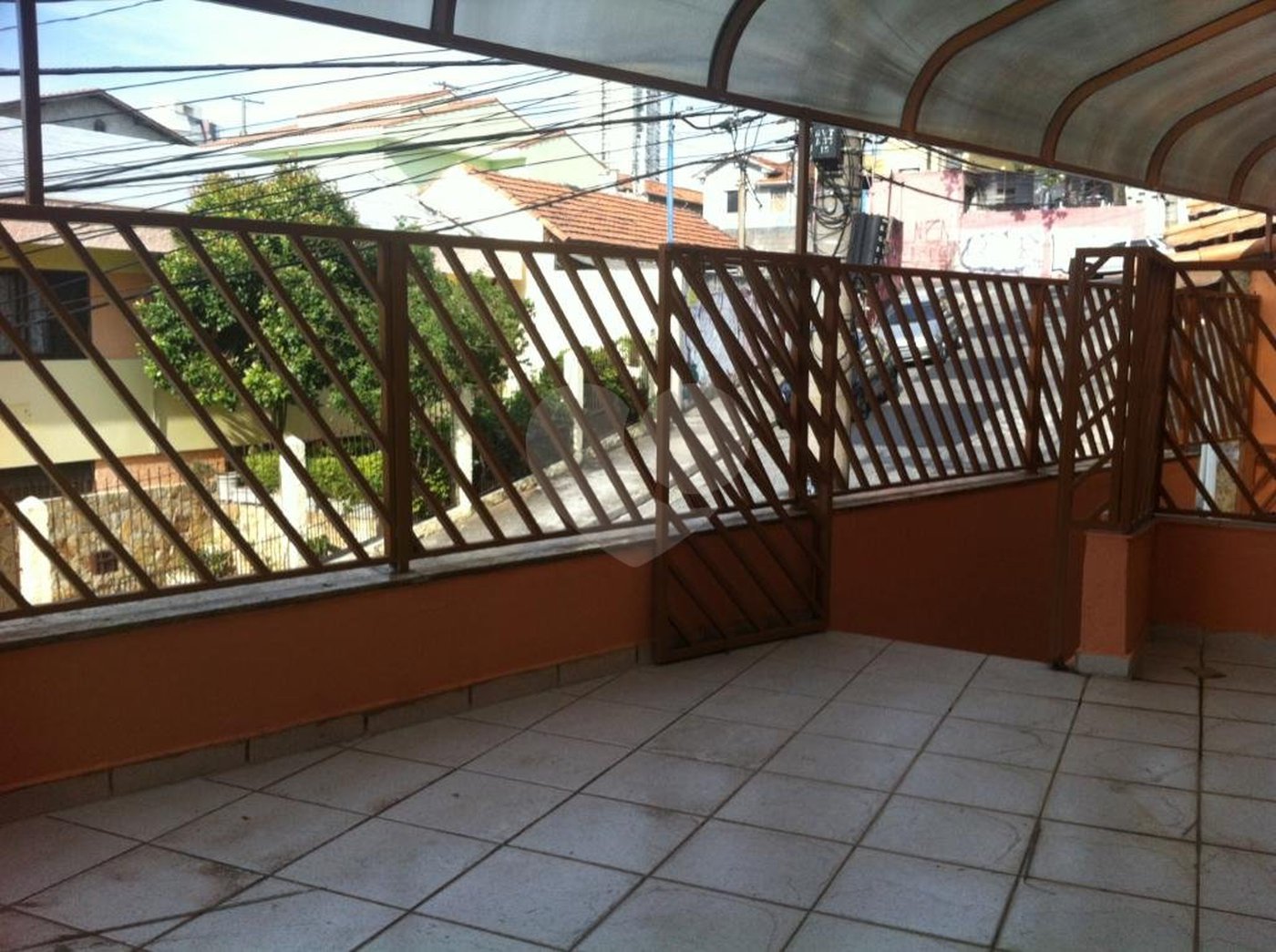 Sobrado à venda com 3 quartos, sendo 1 suíte, em Chora Menino, São Paulo, SP
