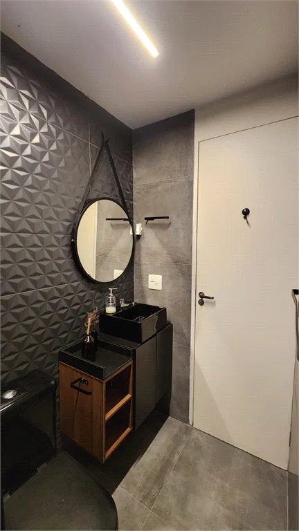 Apartamento à venda com 2 quartos, sendo 1 suíte, em Vila Praia, São Paulo, SP