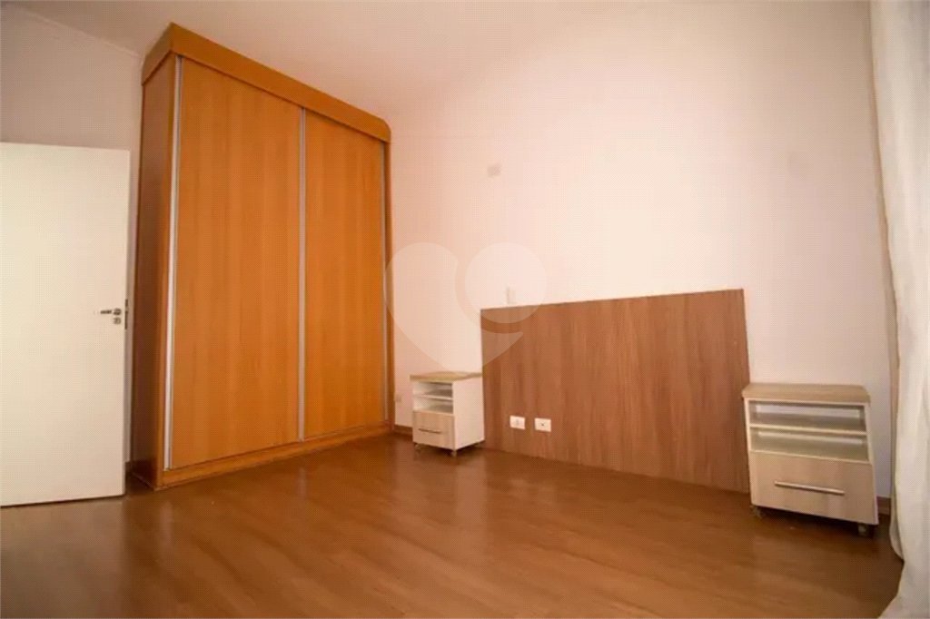Casa à venda com 4 quartos, sendo 3 suítes,  no condomínio Altos da Serra Vi, São José dos Campos - SP