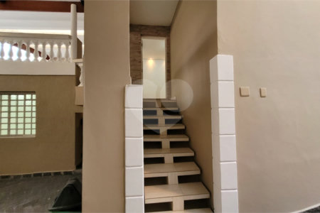Casa à venda com 4 quartos, sendo 1 suíte, em São Judas, São Paulo, SP