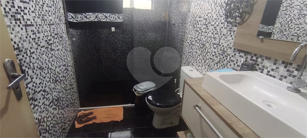 Casa à venda com 3 quartos, sendo 1 suíte,  em Jardim Vila Galvão, Guarulhos, SP