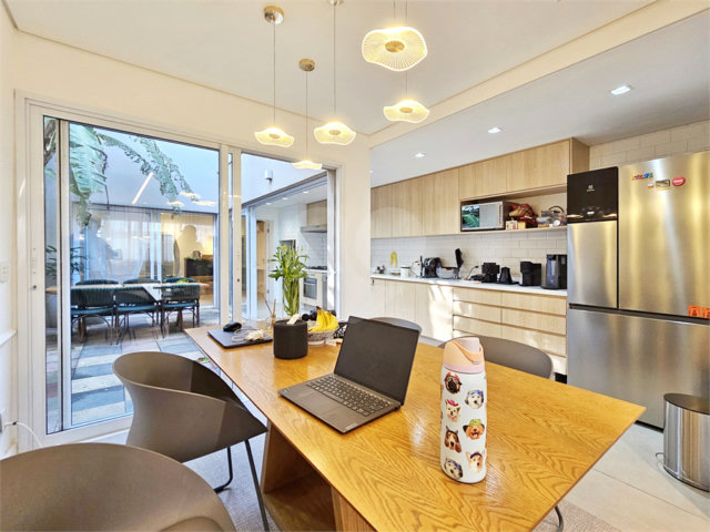 Casa de Vila à venda com 3 suítes em Vila Nova Conceição, São Paulo, SP
