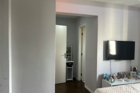 Apartamento à venda com 4 quartos, sendo 1 suíte,  em Vila Andrade, São Paulo, SP