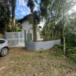 Sobrado com 3 dormitórios à venda, 269 m² por R$ 1.280.000,00 - Sertão do Camburi - São Sebastião/SP