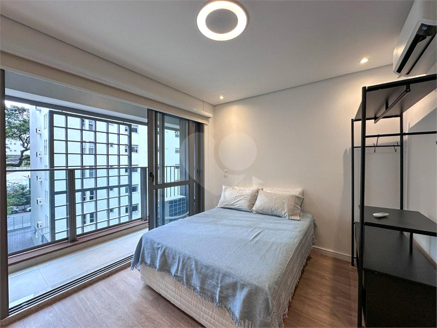 Apartamento à venda ou para alugar com 1 suíte em Campo Belo, São Paulo, SP