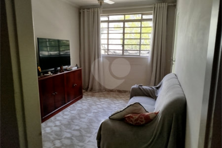 Casa Térrea à venda com 2 quartos em Vila Nivi, São Paulo, SP
