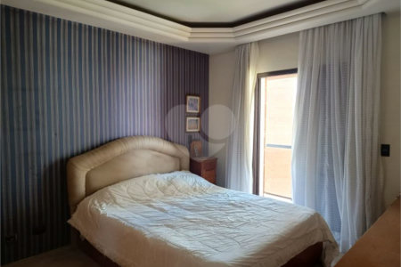 Apartamento à venda com 3 suítes em Vila Suzana, São Paulo, SP