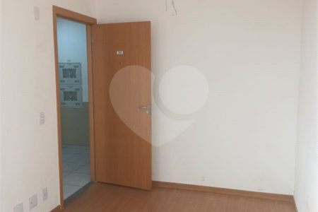 Apartamento para alugar com 2 quartos em Campo Grande, Rio de Janeiro, RJ