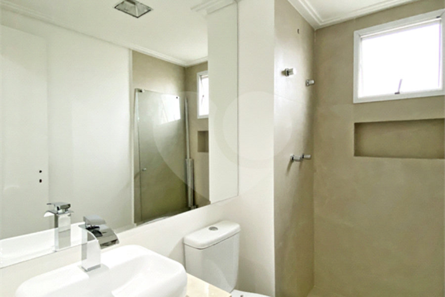 Apartamento à venda com 3 suítes em Santana, São Paulo, SP