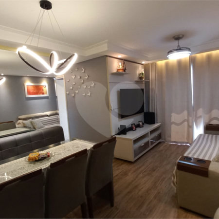 Apartamento à venda com 3 quartos, sendo 1 suíte, em Jardim Luísa, São Paulo, SP