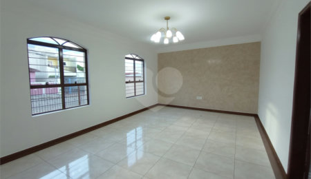 Casa à venda com 2 quartos no Centro, Itapetininga, SP