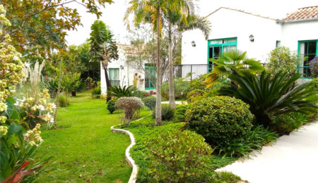 Casa à venda com 4 quartos, sendo 2 suítes,  no condomínio Vivenda do Lago, Sorocaba - SP