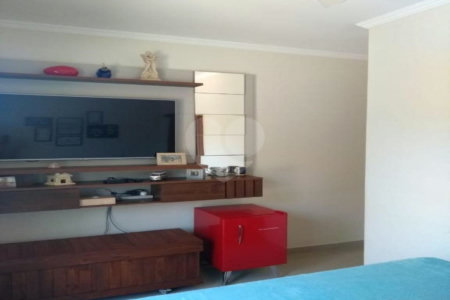 Casa à venda com 2 quartos no condomínio Portal do Bosque, Louveira - SP
