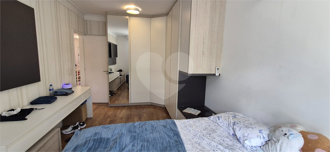 Casa à venda com 4 quartos, sendo 2 suítes,  no condomínio Aromaz, São Bernardo do Campo - SP