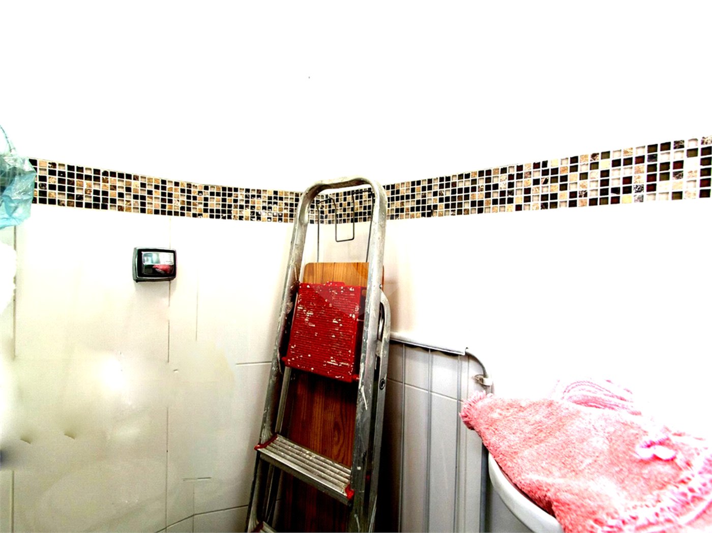 Apartamento à venda na Aclimação de 78m² com 2 dormitórios.