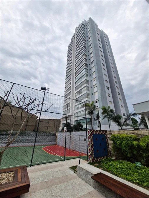 Apartamento à venda com 3 suítes em Alto da Boa Vista, São Paulo, SP