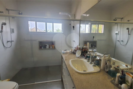 Casa no condomínio Damha II á venda!