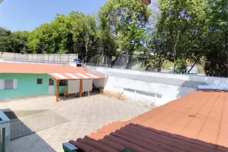 Sobrado com 3 Quartos e 3 banheiros à Venda, 160 m² por R$ 850.000 -Jardim Líbano, São Paulo - SP