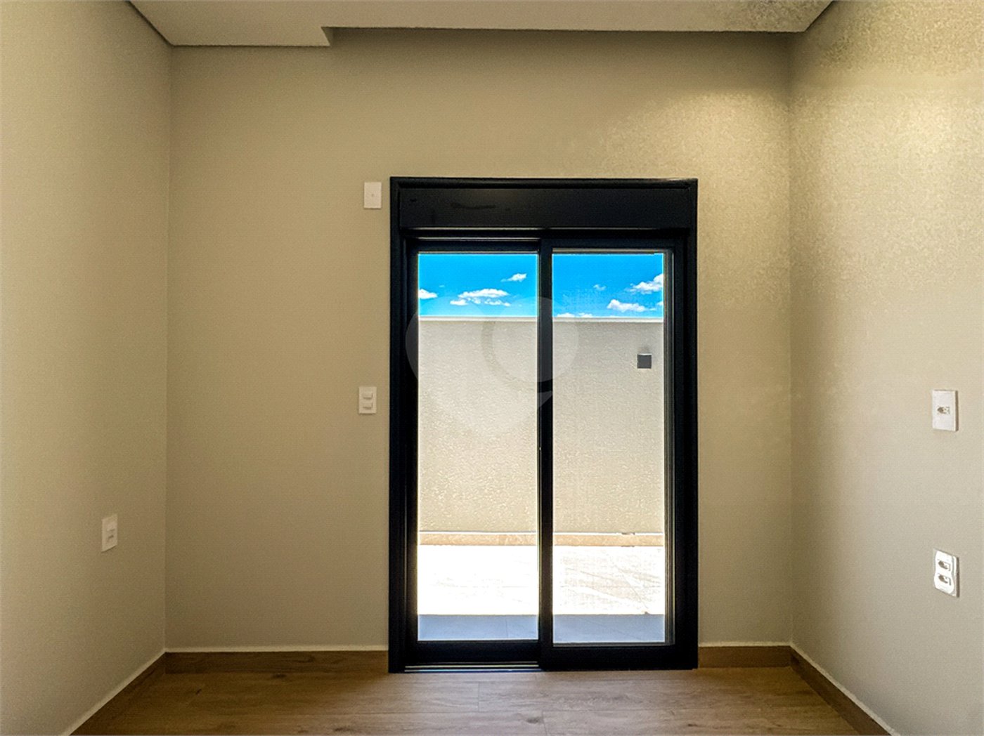 Casa à venda com 3 suítes no condomínio Jardim Residencial Dona Maria Candida, Indaiatuba - SP