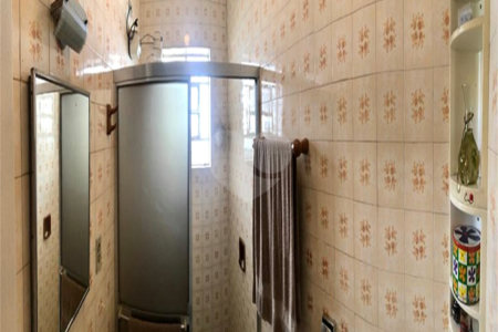 Casa Térrea à venda com 3 quartos em Cidade Domitila, São Paulo, SP