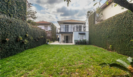 Casa à venda com 4 quartos, sendo 3 suítes,  em Brooklin Paulista, São Paulo, SP