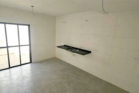 Casa à venda com 3 quartos, sendo 1 suíte, em Cidade dos Bandeirantes, São Paulo, SP