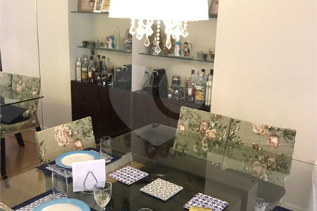 Apartamento à venda com 3 quartos, sendo 1 suíte, em Santa Teresinha, São Paulo, SP