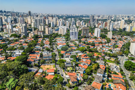 Sobrado à venda com 5 suítes em Pinheiros, São Paulo, SP