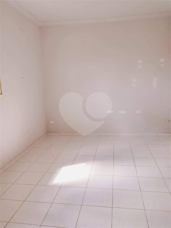 Casa Térrea à venda com 2 suítes em Jardim São Francisco, Mogi das Cruzes, SP