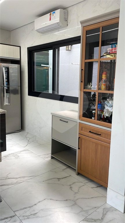 Casa à venda com 3 quartos, sendo 1 suíte, no condomínio Real Park Tietê, Mogi das Cruzes - SP