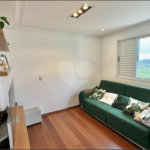 Apartamento à venda com 3 quartos, sendo 1 suíte, em Alto da Boa Vista, São Paulo, SP