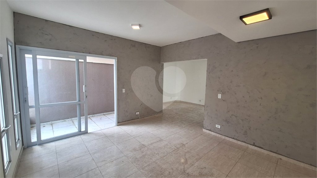 Casa à venda com 2 quartos, sendo 1 suíte, no condomínio Firenze, Sorocaba - SP